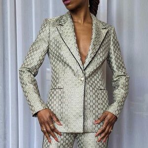 Maje Chic Tailored Jacquard Blazer – Fitted Metallic Floral Print Suit Jacket